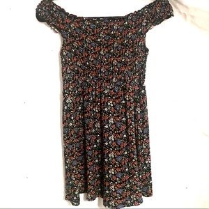 Forever 21 size medium black floral dress